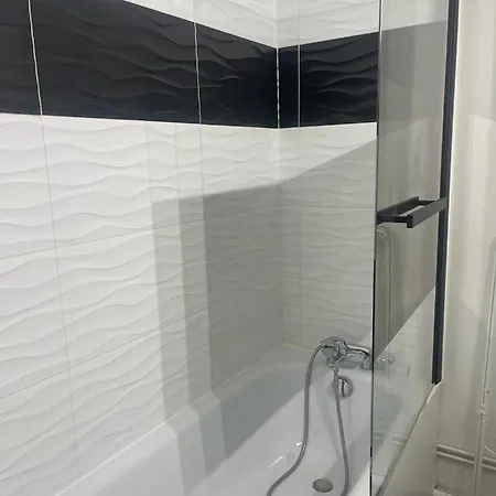 Paisible Proche De Paris Et Disneyland * Neuilly-sur-Marne